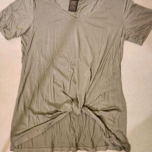 Matty M Women's V-Neck Tee with Front Knot - Light Gray